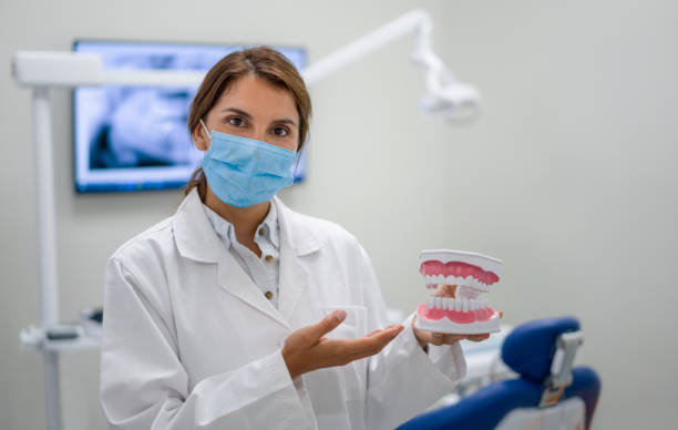 Best Emergency Dentist for Knocked-Out Tooth in Samson, AL